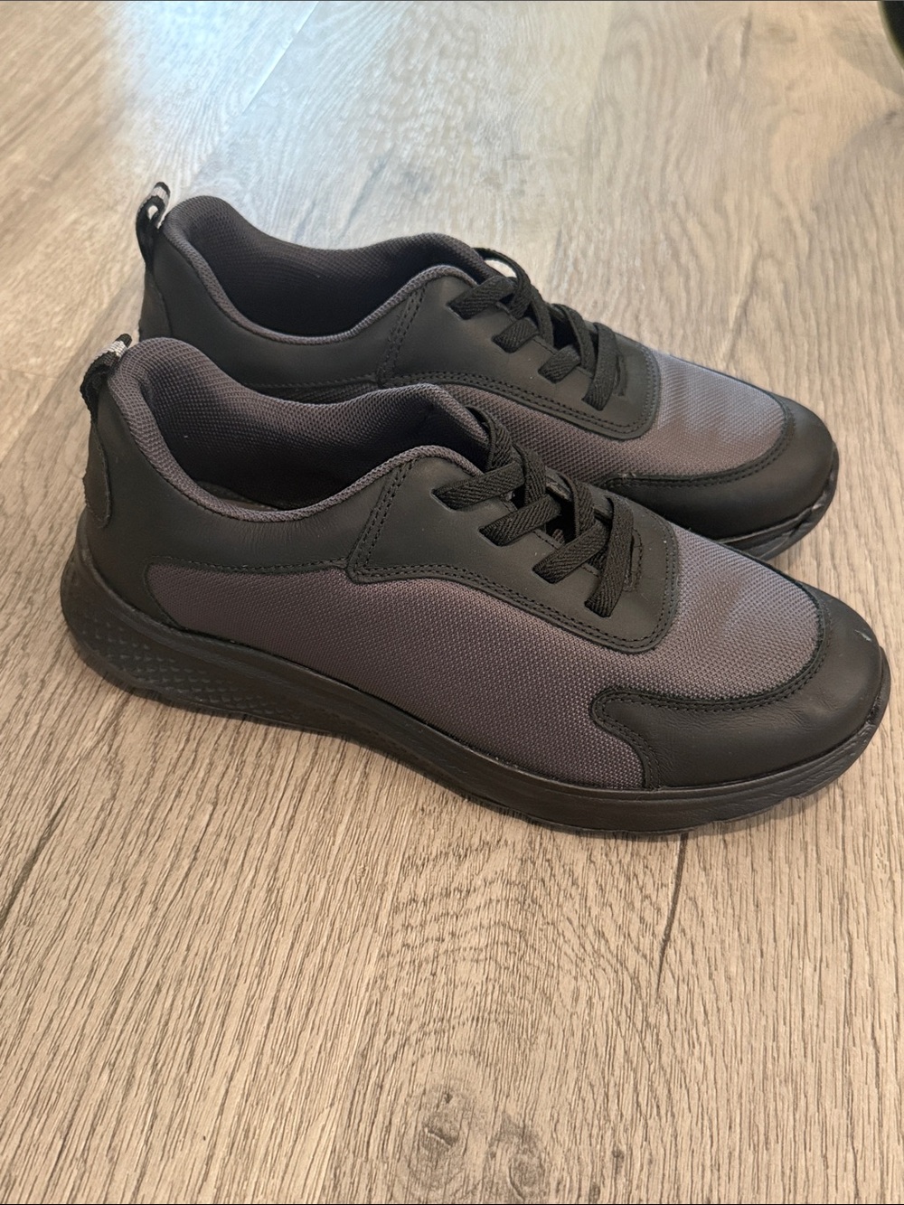Kids Lightweight Lace-Up Sneakers in Charcoal Gray